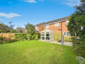 Photo 21- click for photo gallery